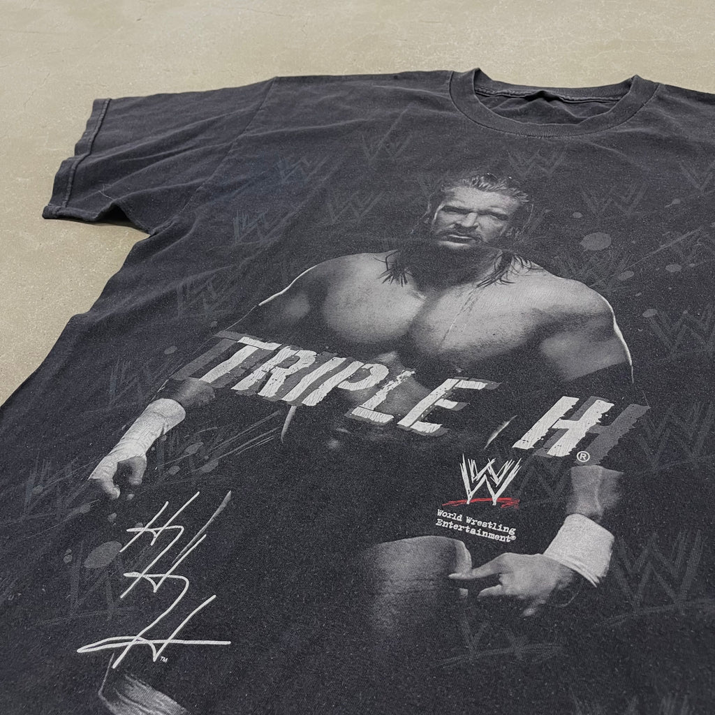 Vintage WWE Triple H T-Shirt Men’s Wrestling World Wrestling Entertainment 2000s