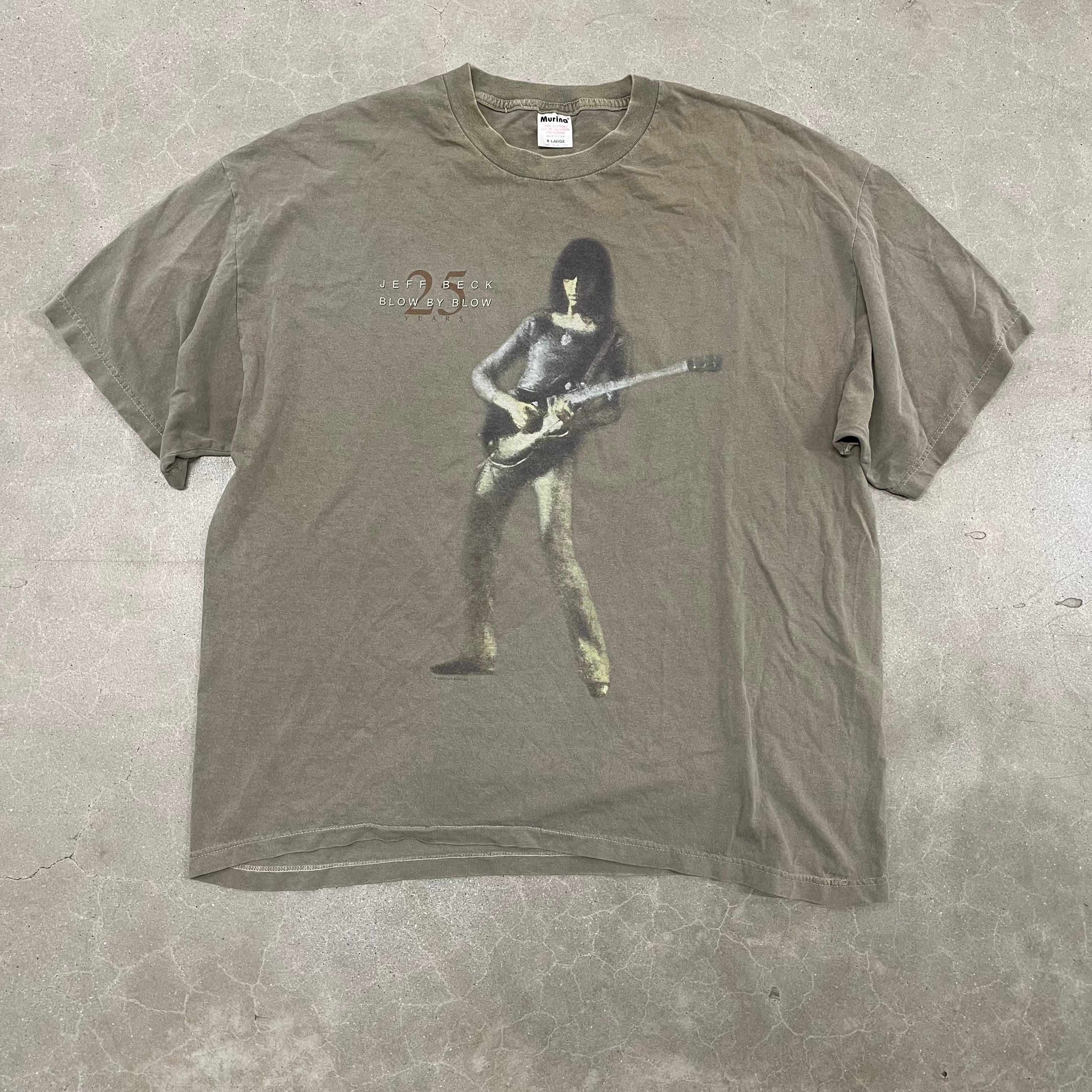 Vintage Jeff Beck 25 Years 1999 British Rock Brown Graphic T-Shirt 90s Band VTG