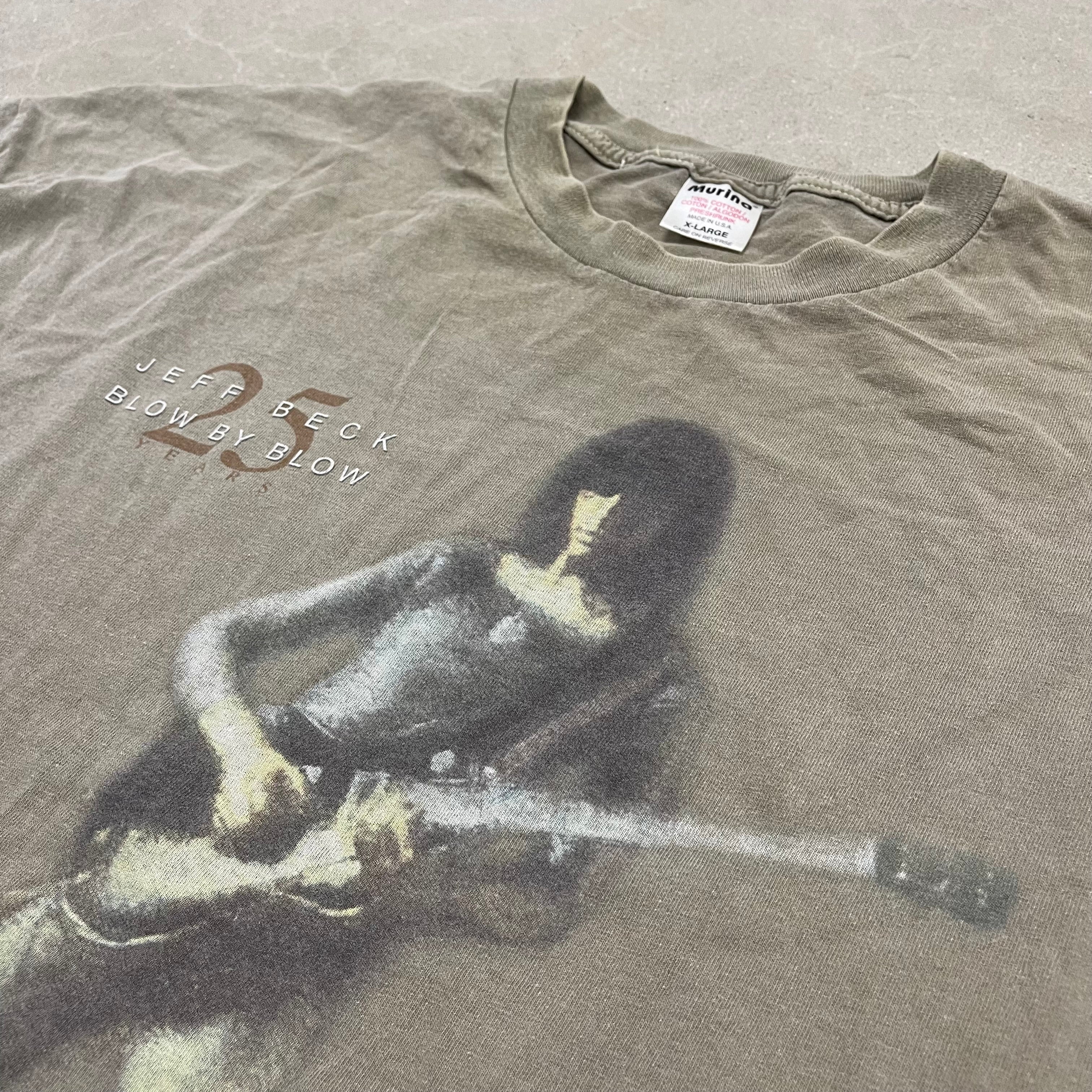 Vintage Jeff Beck 25 Years 1999 British Rock Brown Graphic T-Shirt 90s Band VTG